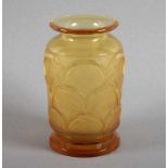 KLEINE VASE, amberfarbenes Glas, H 14, im Boden signiert VERLYS FRANCE, um 1930 22.00 % buyer's