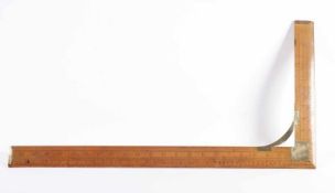 WINKELMASS, Holz, Messing, 61 x 31, min.besch., Hersteller John WILLIAMSON, LONDON, E.19.Jh. 22.00 %