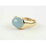 RING, 585/ooo Roségold, besetzt mit einem Aquamarincabochon von ca. 9,39 ct., RG 56, 11,9g 22.00 %