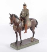 SEHR SELTENE UND GROSSE FIGUR HINDENBURG ZU PFERD, Keramik, farbig staffiert, Paul von Hindenburg in