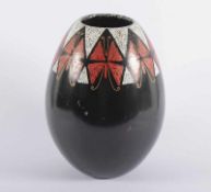 ART DECO-VASE, Metall, Schwarzlack, polychrome Emailmalerei, H 25, besch., verso sign. und dat. R.