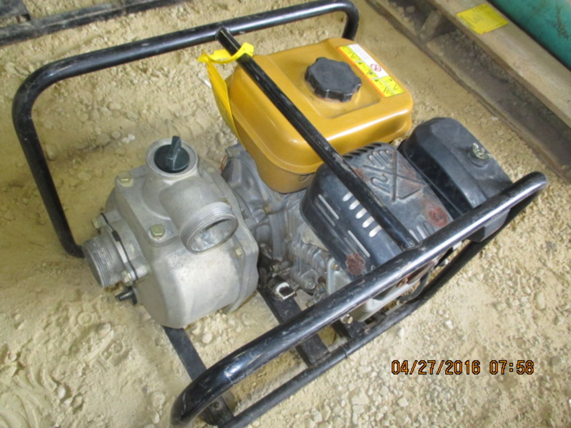 2.5" pump, 4.5-hp Robin engine