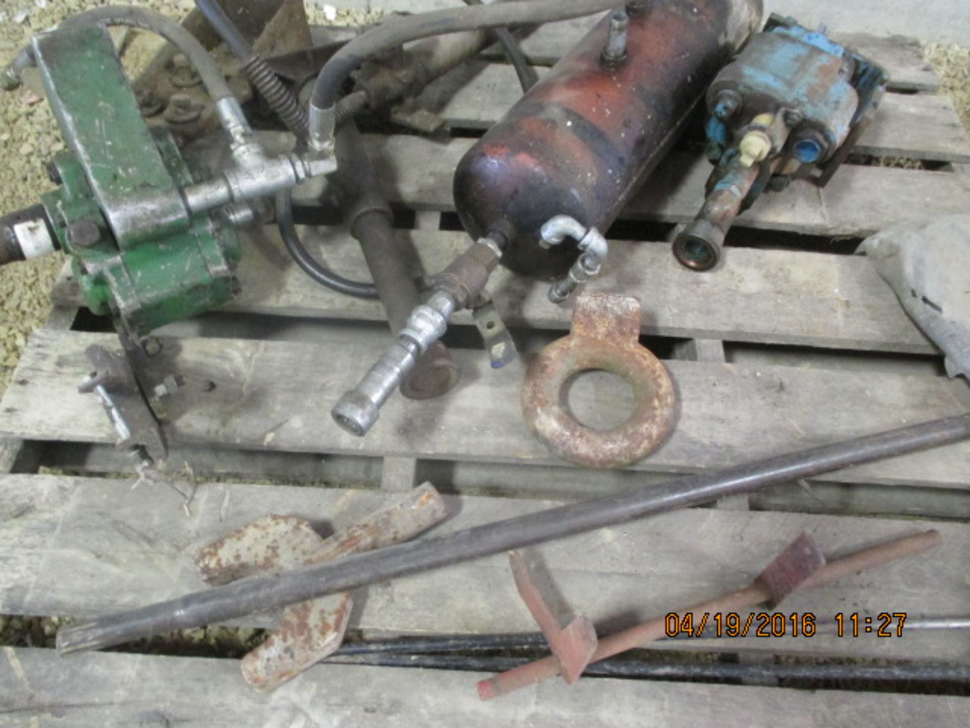 HYD PUMP, TANK, PRY BAR - Image 2 of 2