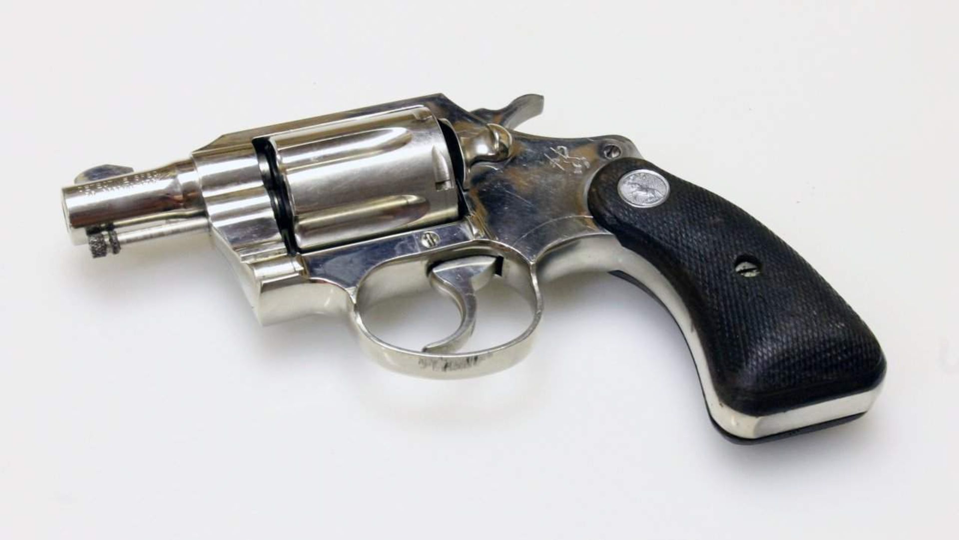 Revolver Colt, Modell: Detectiv Special Cal. .38 spz., S/N: 861615, Lauf spiegelblank, Lauflänge: - Bild 4 aus 5