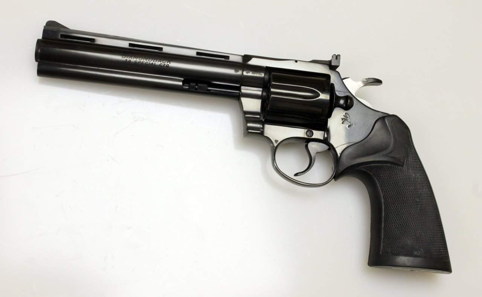 Revolver Colt, Modell: Diamondback Cal. .38 spz., S/N: S75022, Lauf spiegelblank, Lauflänge: 6", - Bild 3 aus 5