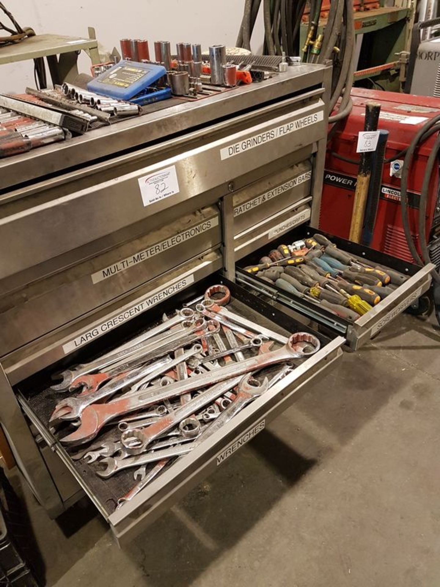 Stainless Steel Tool Box on Casters with all contents - Image 5 of 7