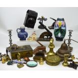 A collectors' lot to include a German stoneware jug, a large magnifying glass with ceramic handle,