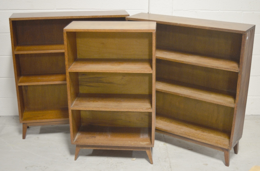 Three 20th century open bookcases of simple form, the largest two are oak examples,