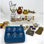 A collectors' lot comprising silver plated ware and metal ware to include cruet items,