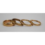 Four various 9ct gold wedding bands, the smallest size I (4).