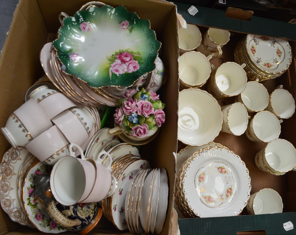 A quantity of ceramics to include Colclough 'Rosebud' teacups and saucers (seconds),