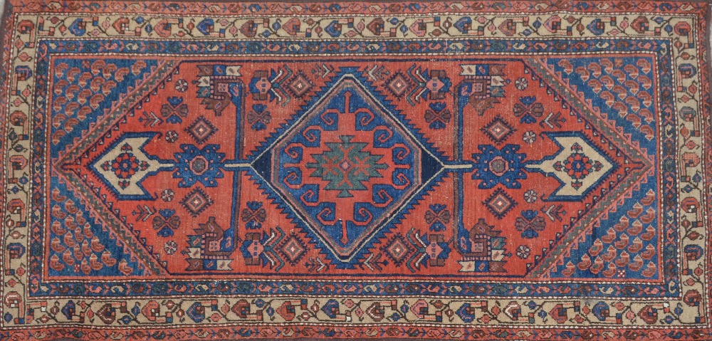 A Persian Malayer rug, 185 x 102cm.