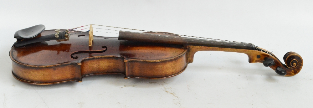 A full size violin, copy of a Richard Duke, with label 'Richard Duke, - Image 4 of 5