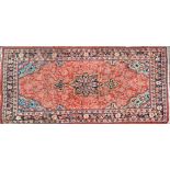 A Persian Mahal rug, 200 x 130cm.