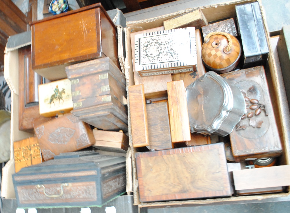 A quantity of 19th and 20th century decorative boxes.