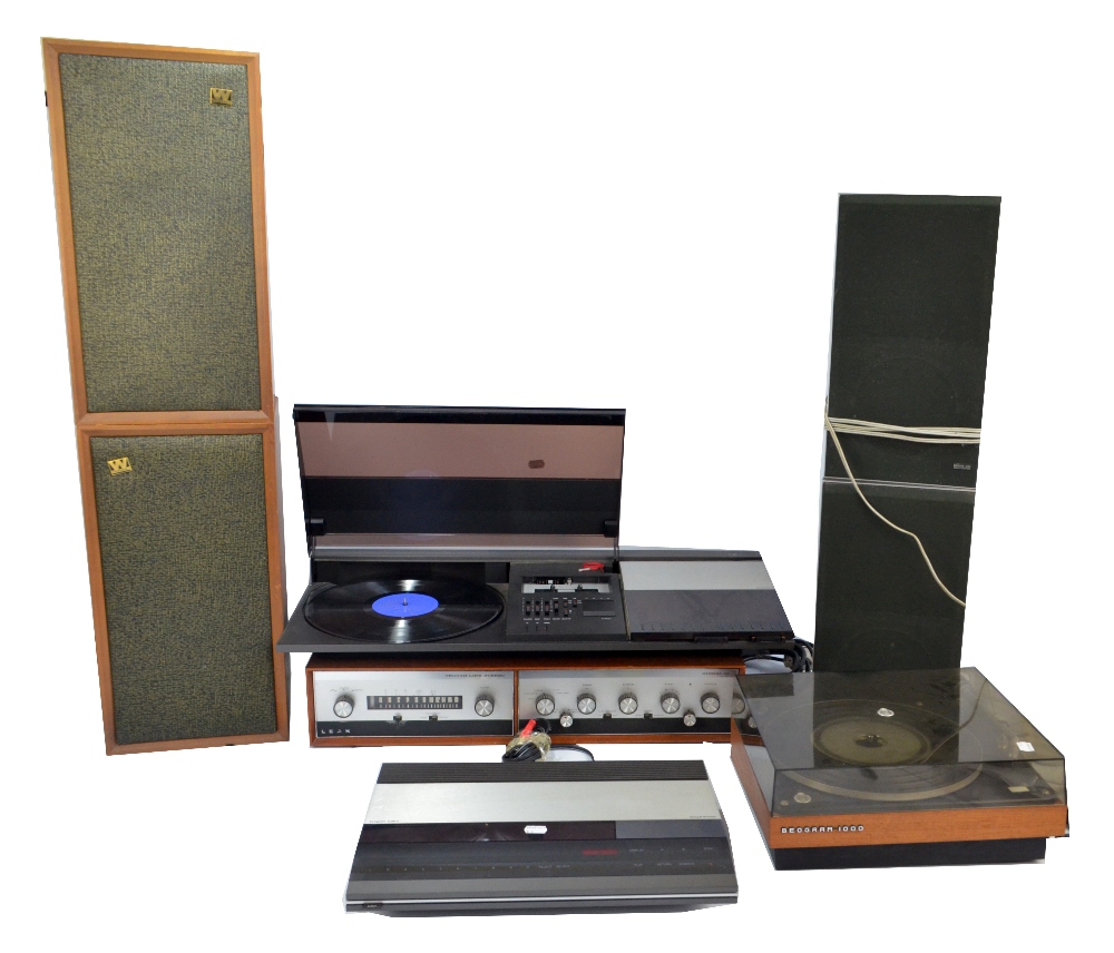 BANG & OLUFSEN; a BeoMaster 220, a BeoGram CDX2, a BeoGram 1000 record deck,