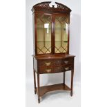 A good Edwardian mahogany bookcase,