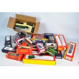 A collection of model railway items to include boxed Hornby 00 gauge locos R.