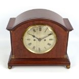 RUSSELLS OF MANCHESTER; an early 20th century mahogany mantel clock,