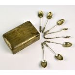 A set of six Edwardian hallmarked silver apostle spoons, Sheffield 1902,