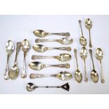 ELKINGTON & CO; a set of nine George VI hallmarked silver King's pattern teaspoons, Birmingham 1939,
