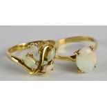A 14ct yellow gold and opal single stone ring, size L,