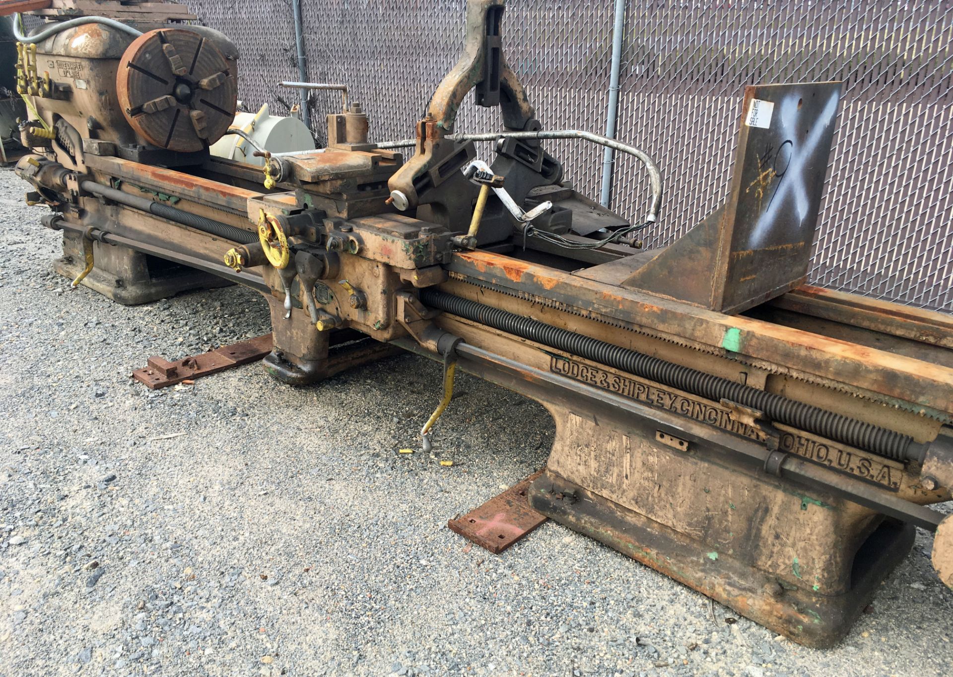 Axle Lathe Lodge & Shipley 27"