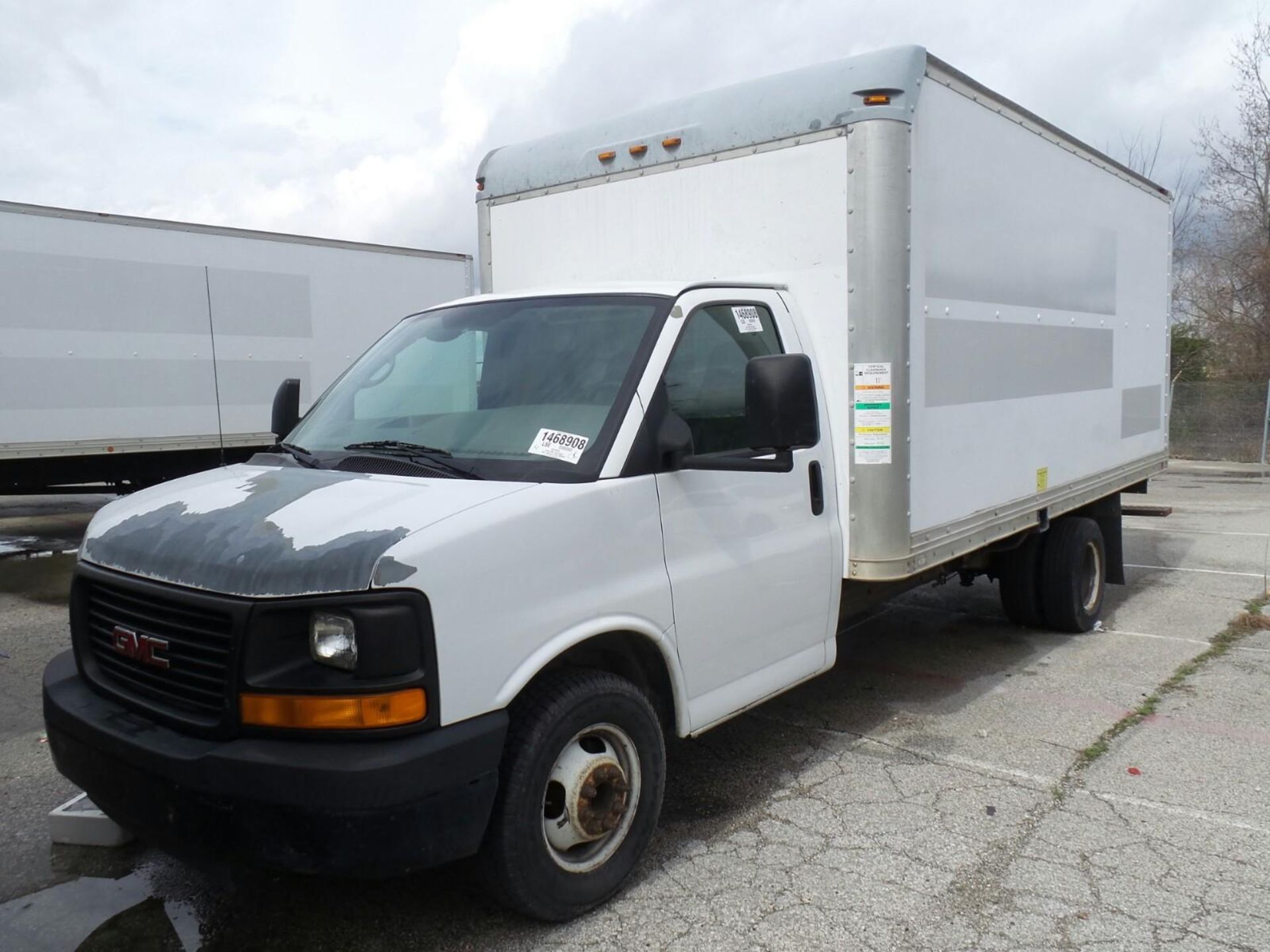 UNIT N/A - 2008 GMC Savana - White - VIN#1GDJG31C281909028 - 218,543 miles