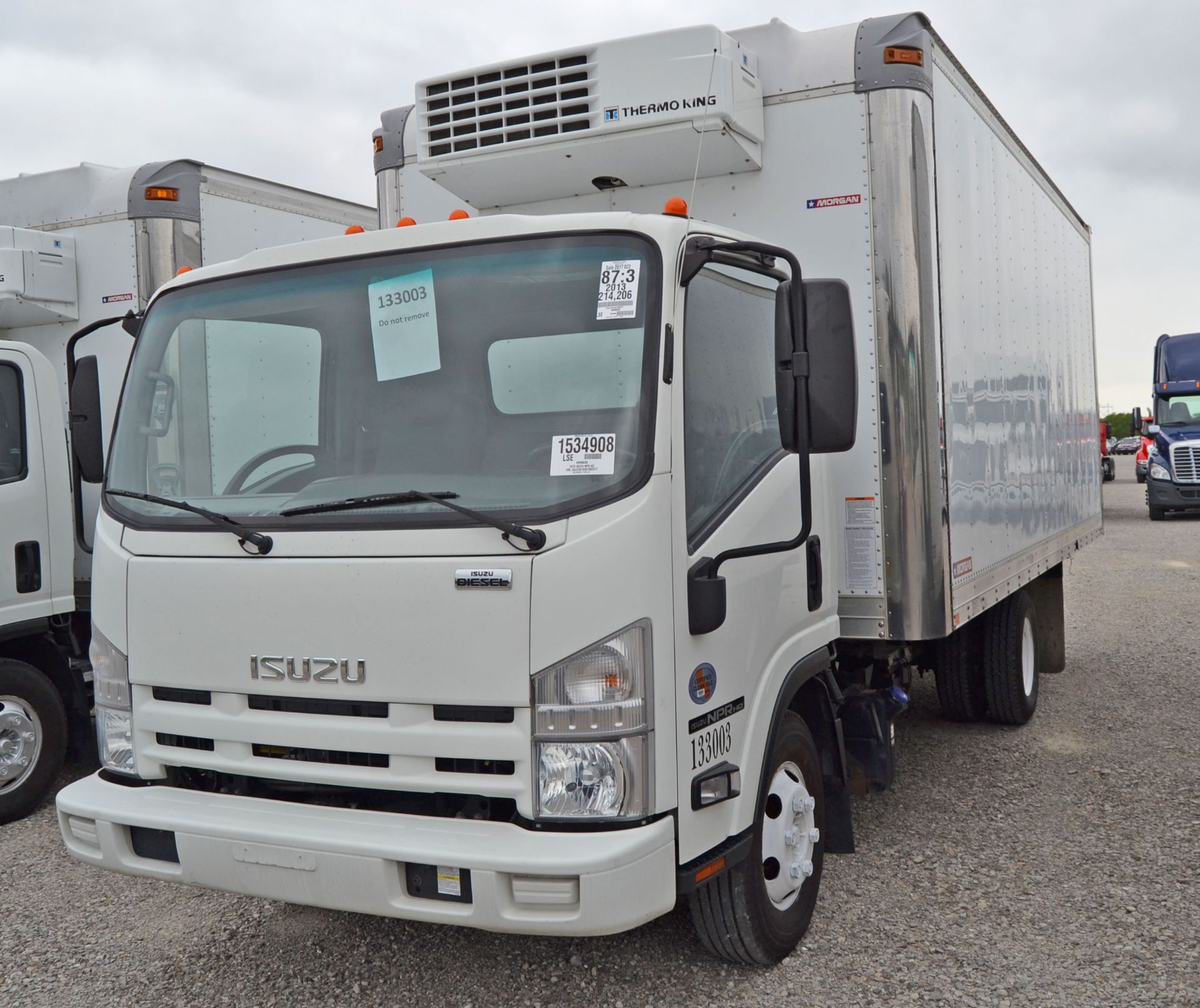 Unit 133033 - 2013 ISUZU NPR/Non-CDL - VIN# JALC4W164D7002577 - 214,206 miles