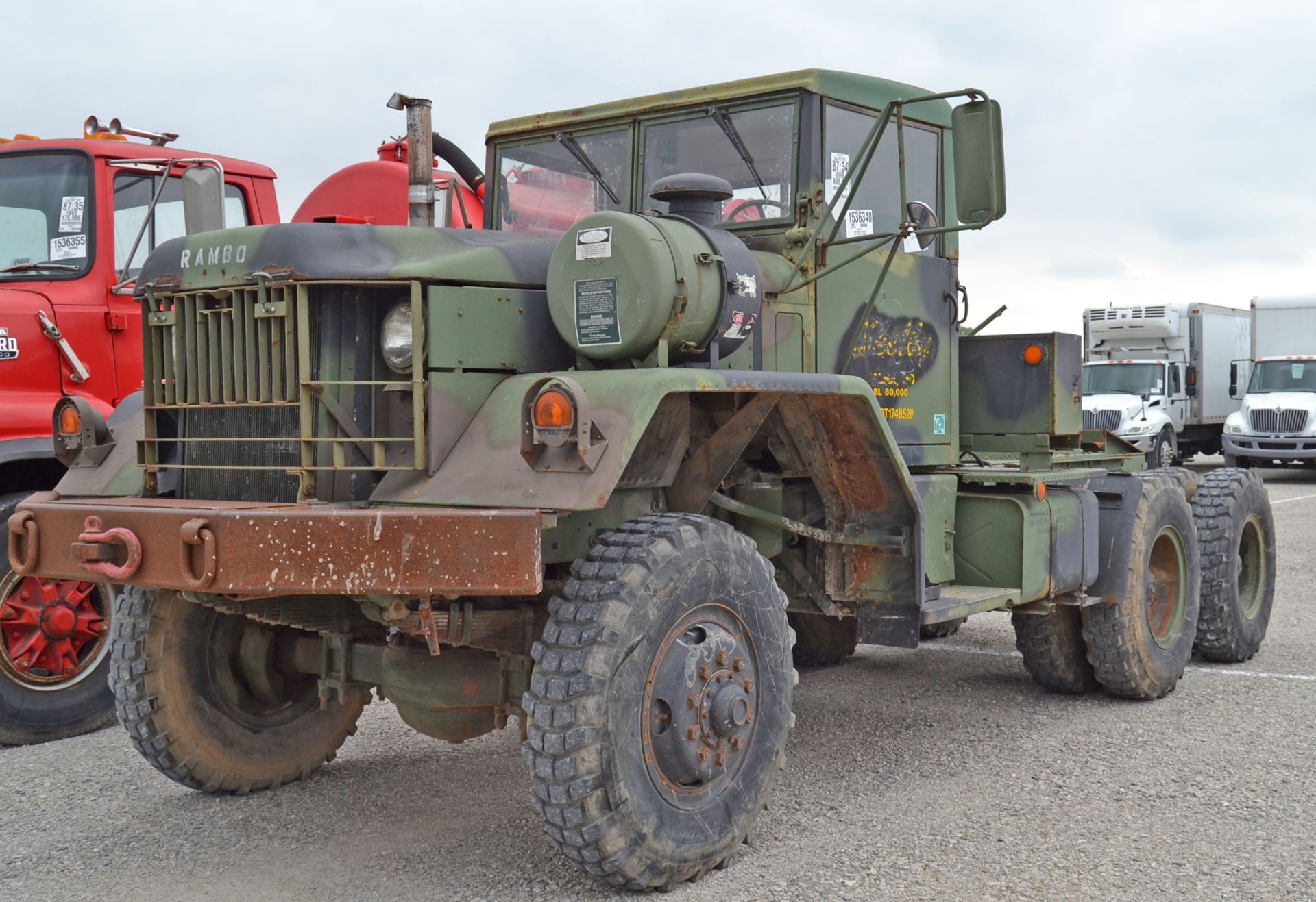 UNIT FMERTZKE - Unknown Year - Kaiser Tractor - Green - VIN# 05E4470C12412382 - 8,071 miles