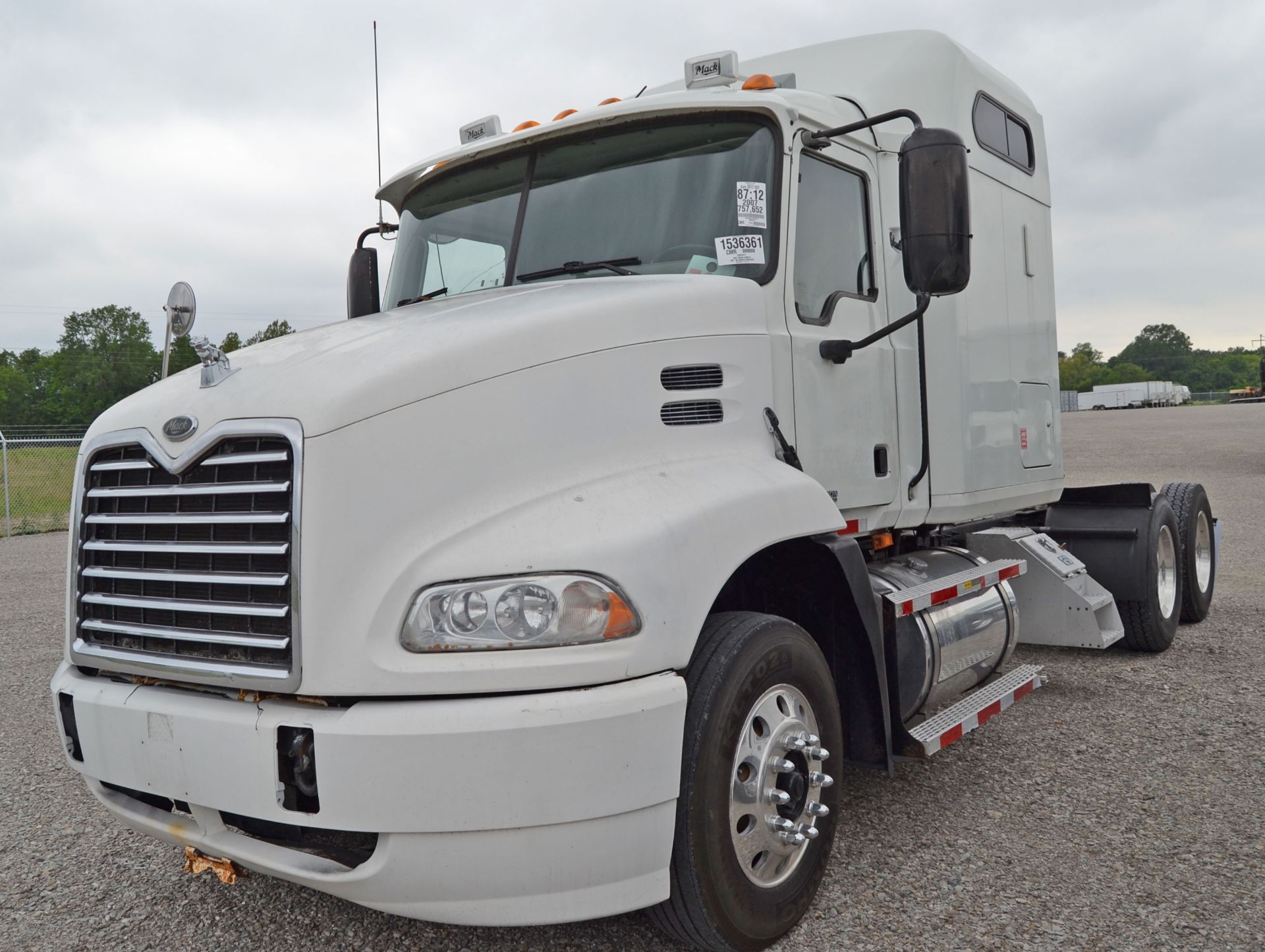 UNIT N/A - 2007 Mack CXN613 - White - VIN# 1M1AK06Y37N020252 - 757,652 miles