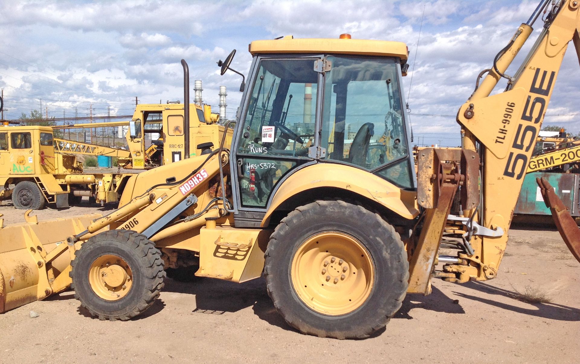 LH 9906 - New Holland Backhoe Loader