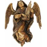 Musizierender Engel 20. Jh. Im Stil der Spätgotik. Holzskulptur. Rückseitig abgeflacht. Partiell