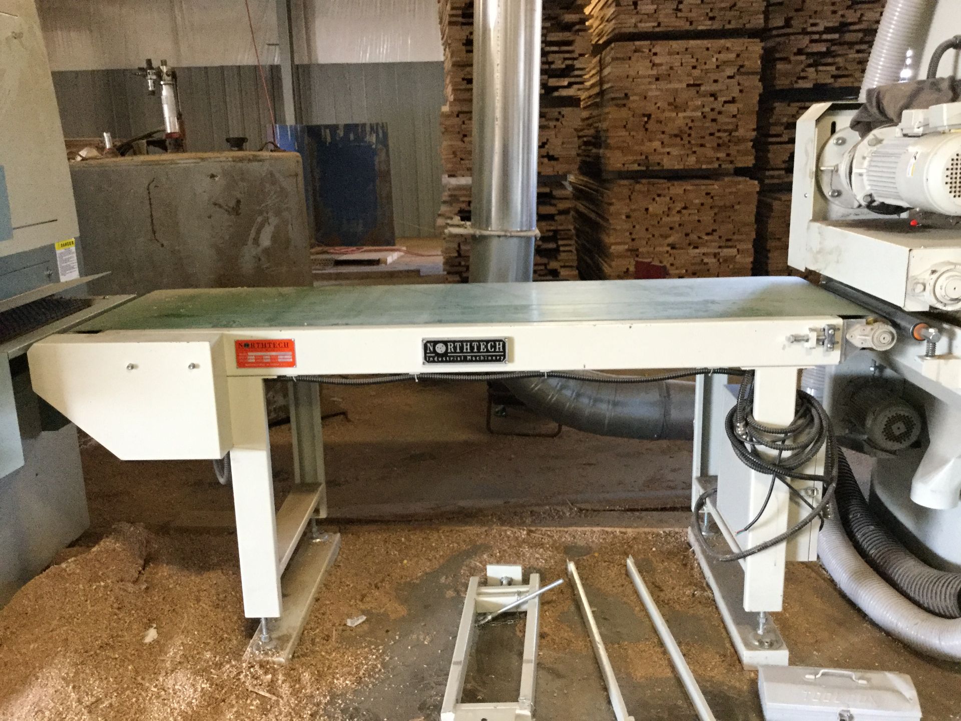 (939)LIQUIDATION- NORTHTECH 27'' TOP AND BOTTOM PLANER SANDER LINE.(MFG 2014) - Image 19 of 25