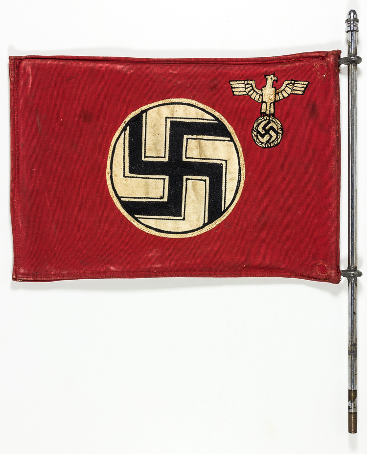 GERMAN STATE STAFF CAR FLAG - Image 2 of 4