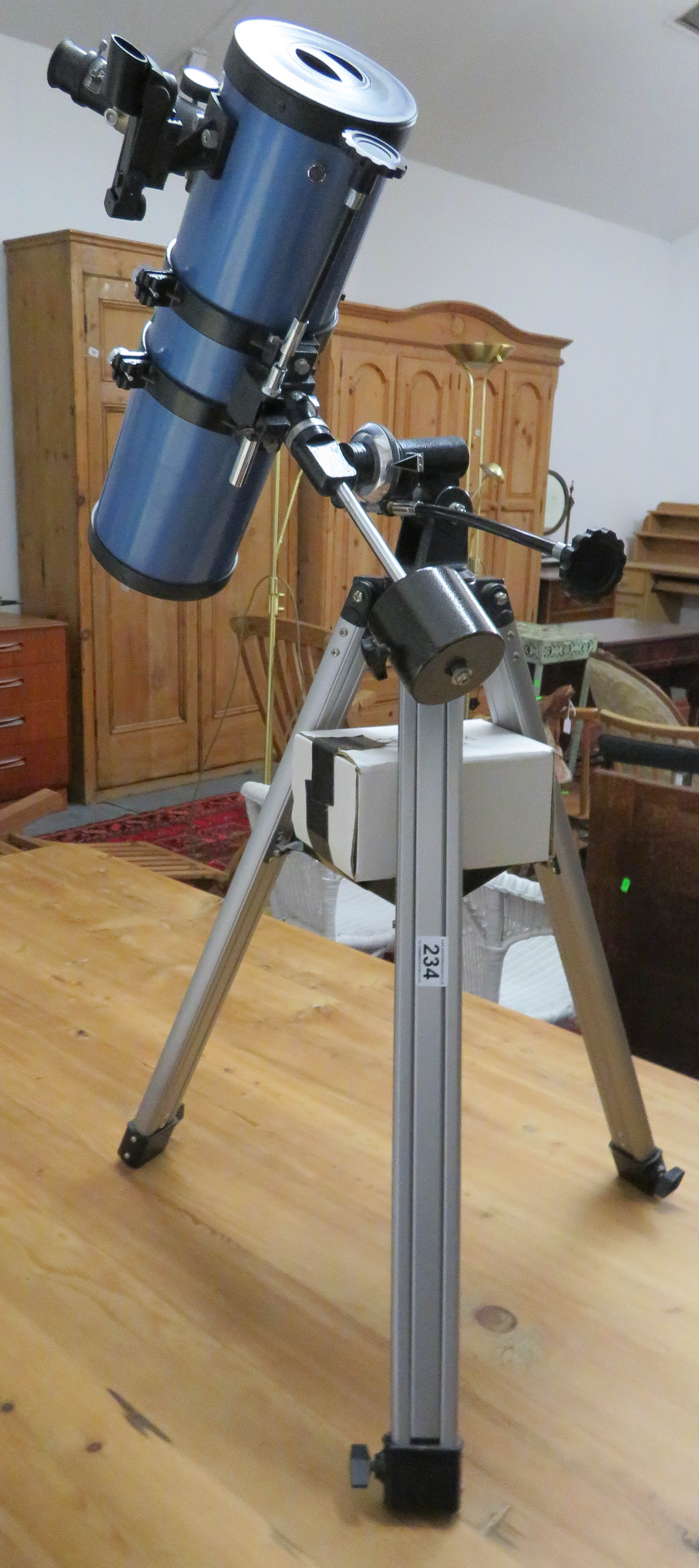 Sky watcher telescope