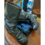 2 sets of motorbike boots