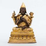 Buda tibetano realizado en bronce dorado. Siglo XIX Destaca la calidad del dorado y la patina. Buen