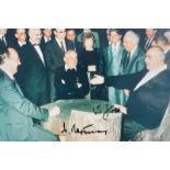 Zusammentreffen der Politiker Helmut Kohl und Hans-Dietrich Genscher mit dem Präsidenten der UdSSR