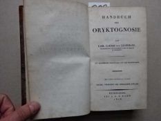 Leonhard, C.C.v. Handbuch der Oryktognosie. 2. Aufl. Heidelberg, Mohr, 1826. XXXVII, 852 S., 1 Bl.