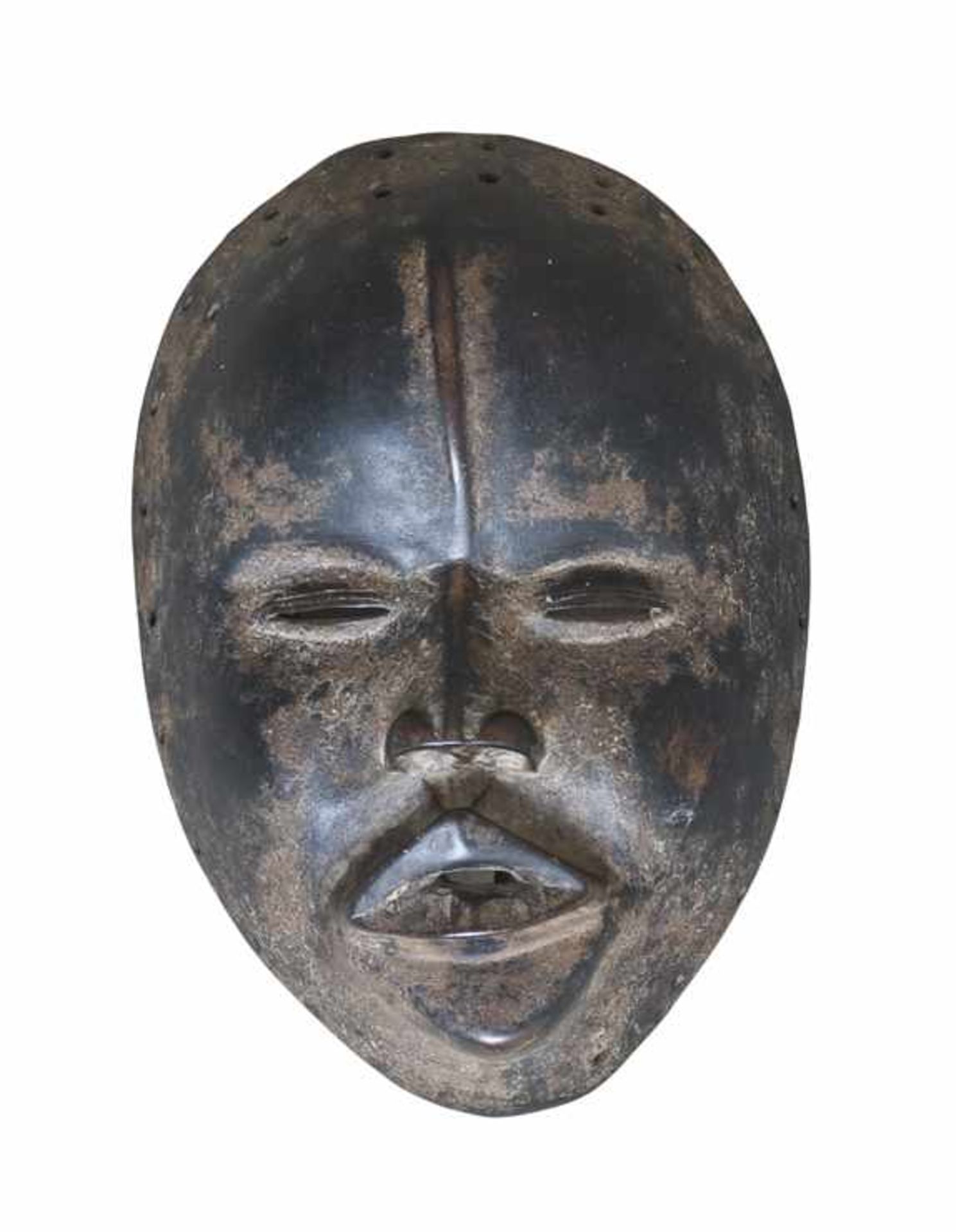 Deangle-Maske der Dan aus geschwärztem Holz. Liberia, 1. Hälfte des 20. Jhdts. Höhe 23 cm, Breite 16