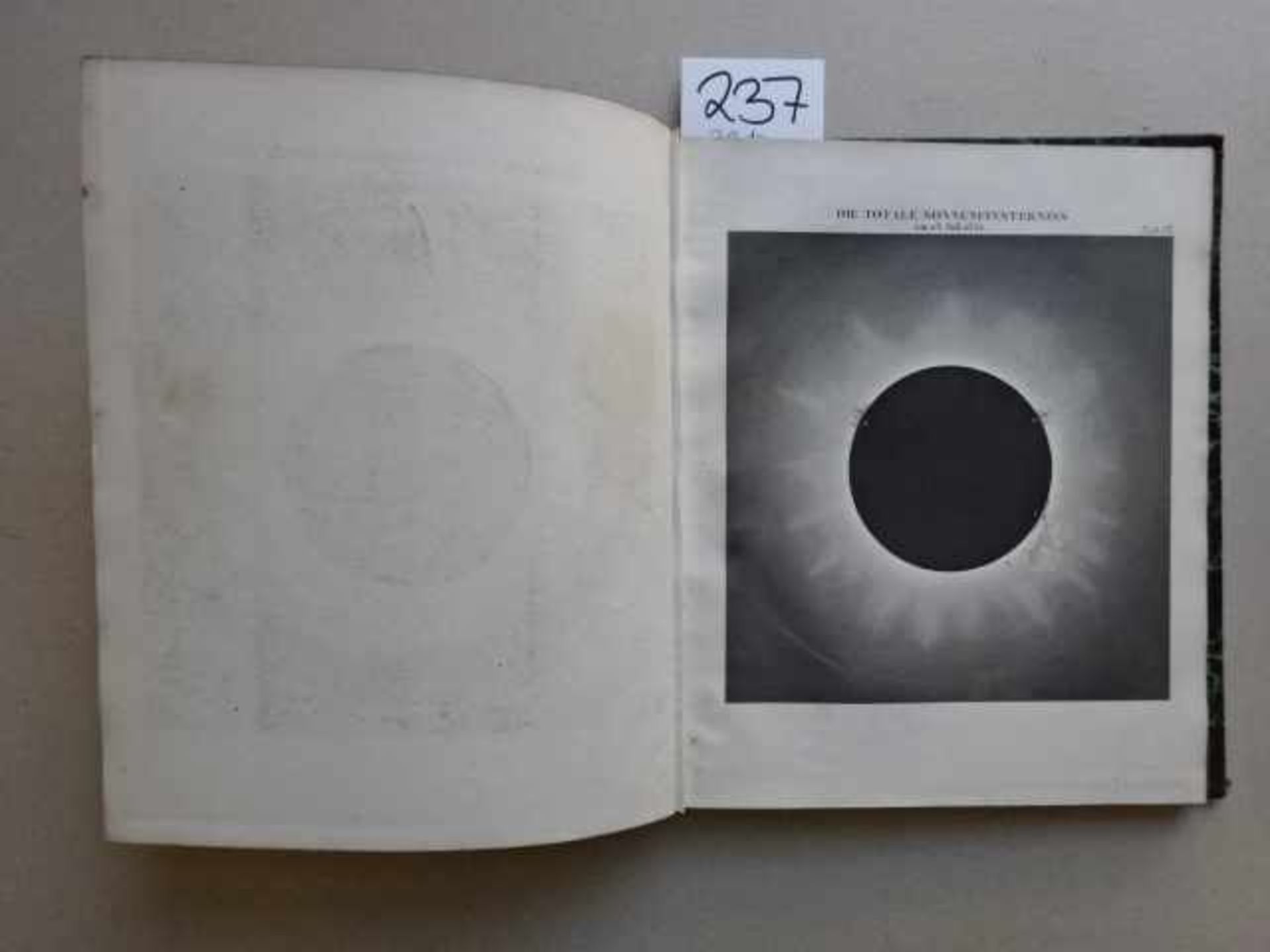 Müller, J. Lehrbuch der kosmischen Physik. Text- und Atlasband in 2 Bdn. Braunschweig, Vieweg und - Bild 3 aus 4