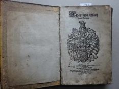 Recht.- 1. Churfürstl. Pfaltz Lands Ordnung. 9 nn., 131 num. Bll. Mit gr. Wappenholzschnitt auf