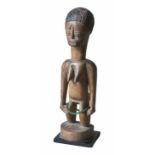 Venavi. Weibliche Zwillingsfigur der Ewe aus hellem Holz (Kapok ?). Togo/Ghana, 1. Hälfte des 20.