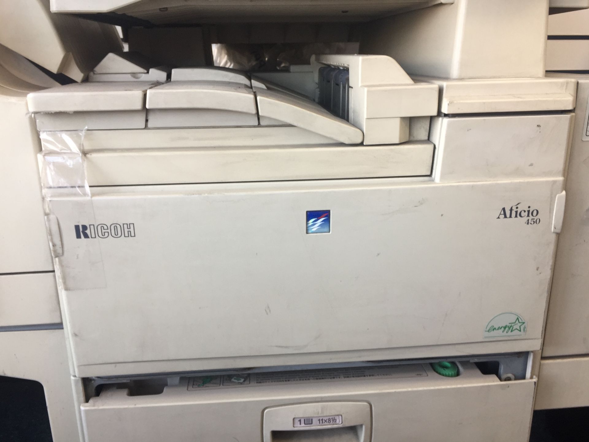 LARGE COMMERICAL PRINTER/PHOTOCOPIER FROM CLOSED UPS STORE - Image 2 of 5