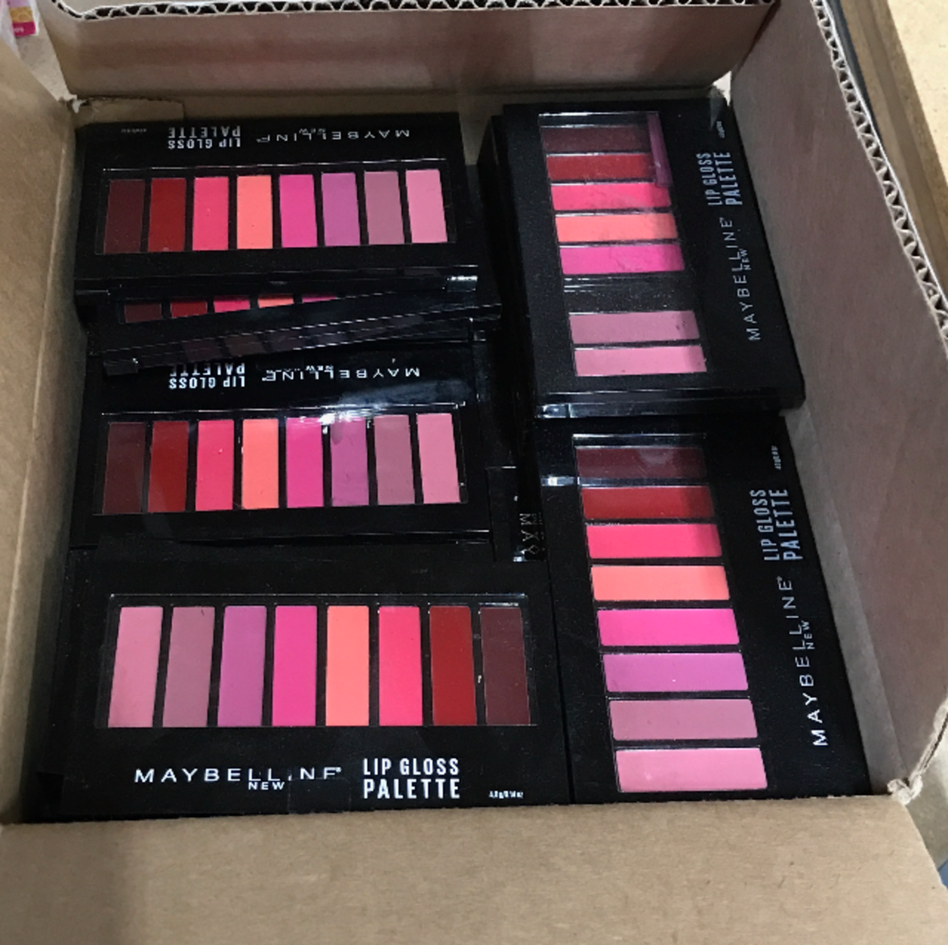 600 UNITS MAYBELLINE NEW YORK LIP GLOSS PALETTE - Image 2 of 3