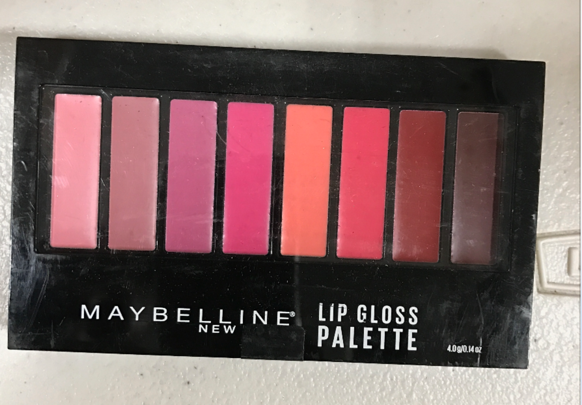 600 UNITS MAYBELLINE NEW YORK LIP GLOSS PALETTE - Image 3 of 3