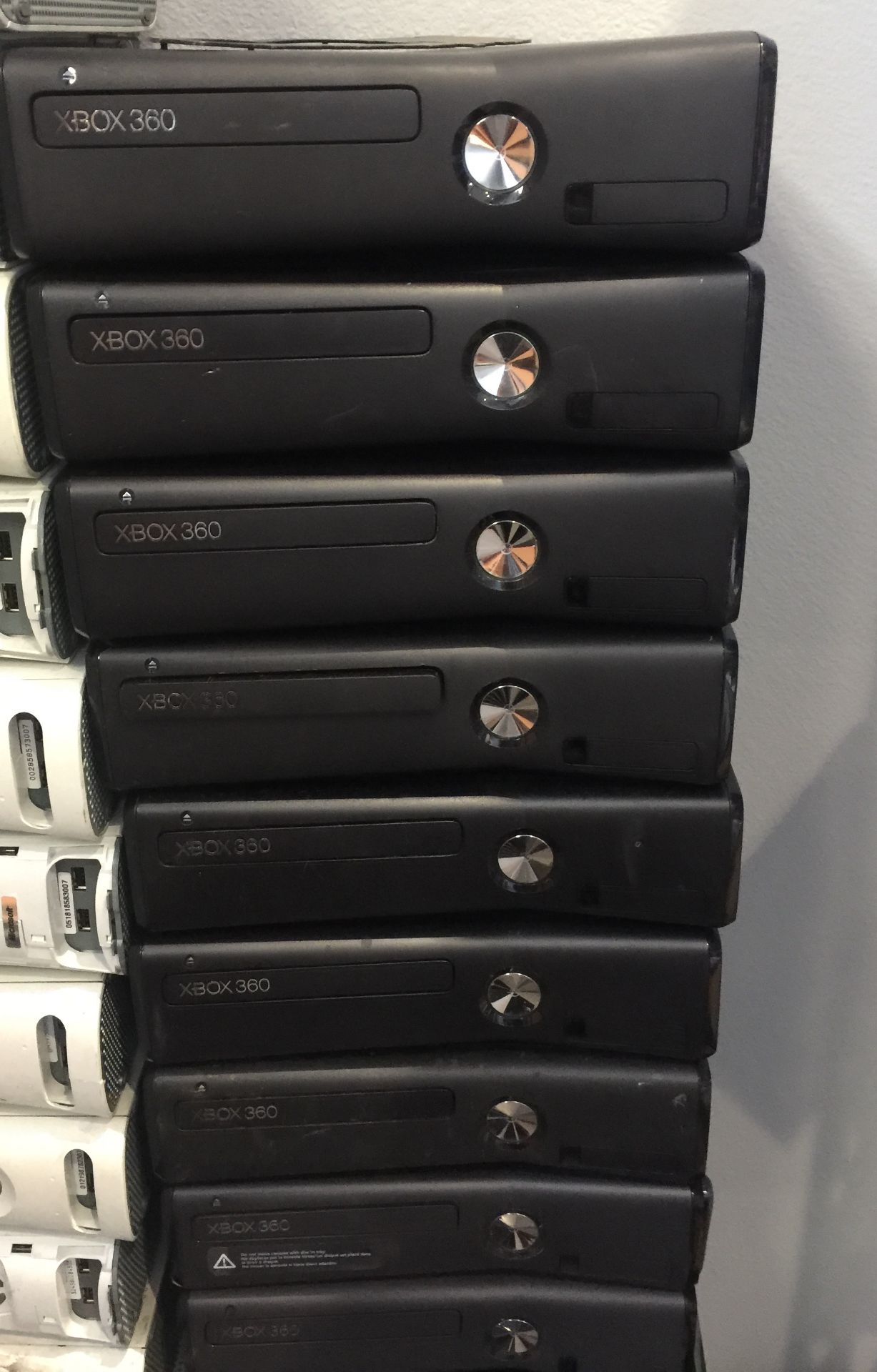20 BLACK XBOX UNITS, NO IDEA OF CONDITION, SOLD AS IS