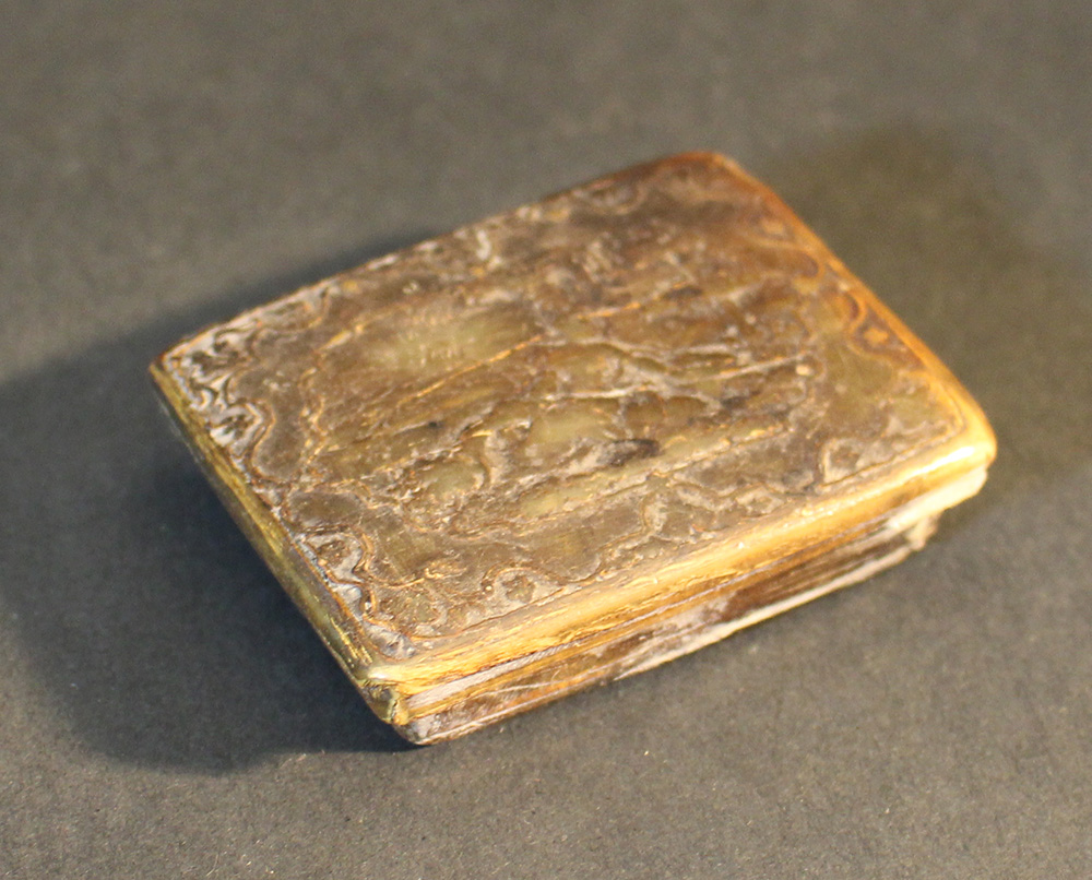 A Capricorn rectangular box with lid on the top, remains of a hunting scene and decorations; old - Image 2 of 3