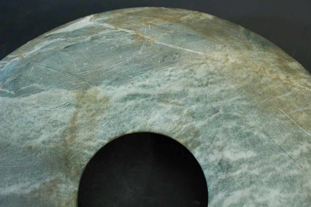 Chinese big Bi plate, green jade with natural veins; flat on both sides; maybe Han Dynasty (206b. - Image 2 of 3